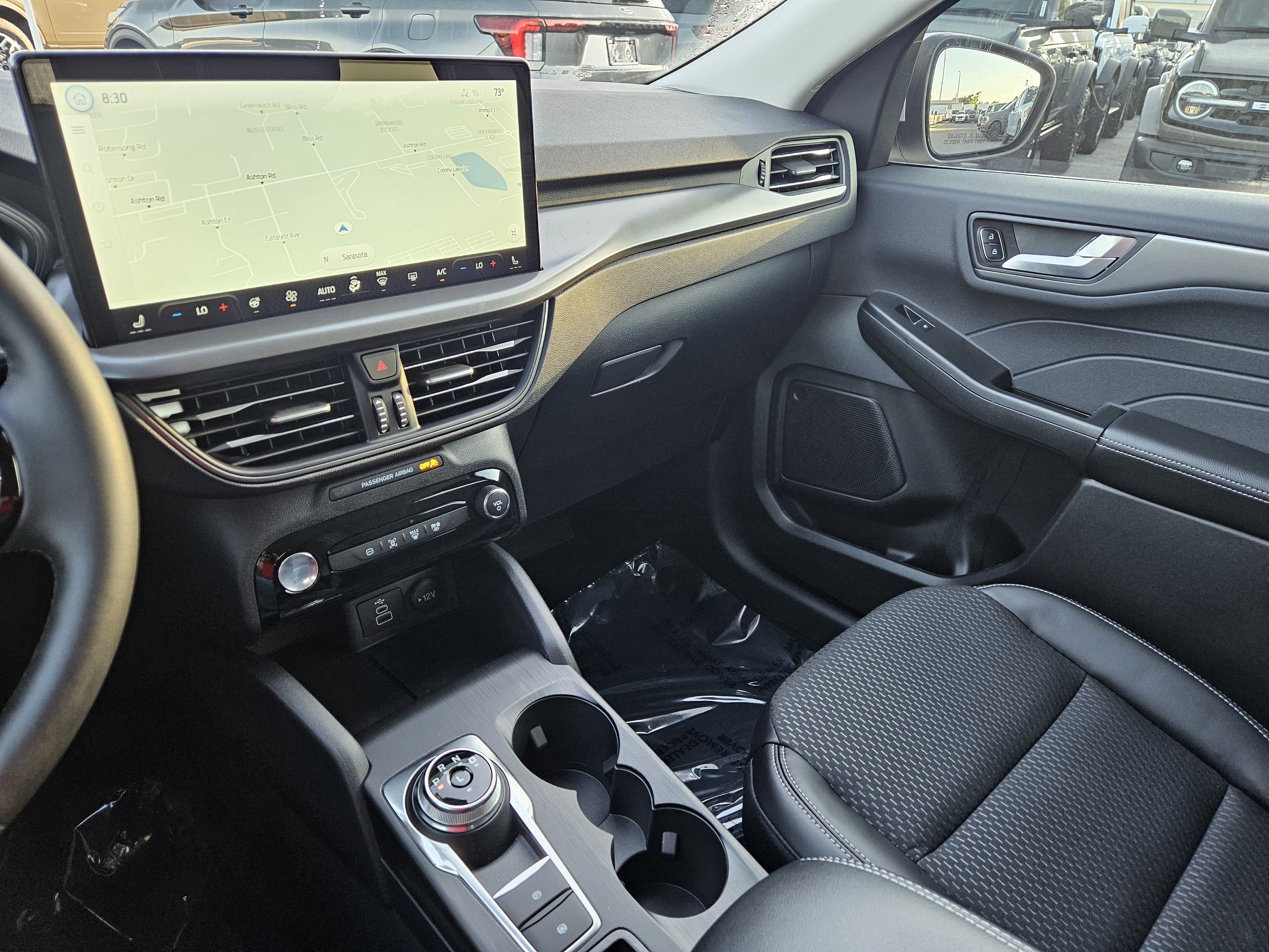 New 2026 Ford Escape SE image 32