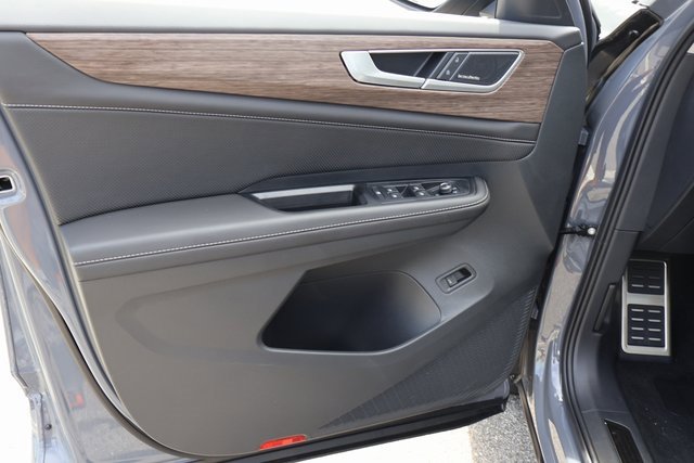 New 2026 Volkswagen Atlas SEL Premium R-Line image 10