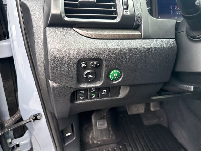 Used 2024 Honda Passport TrailSport image 16