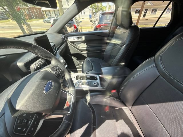 Used 2020 Ford Explorer ST w/ ST Street Pack AWD/4WD image 24
