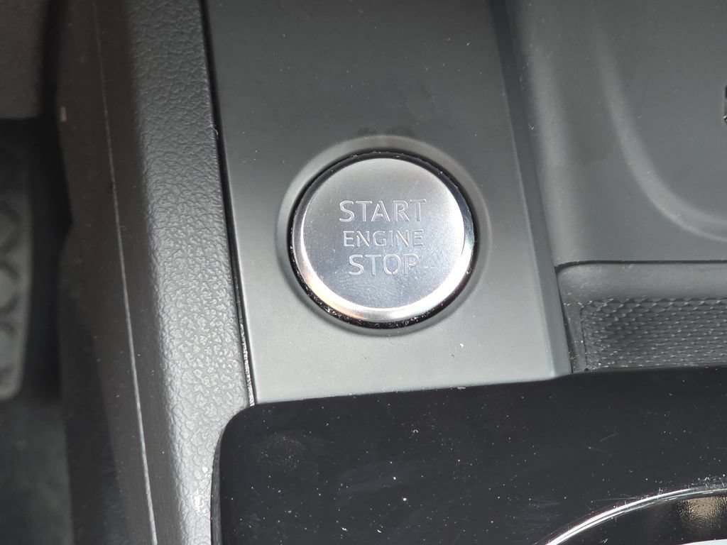 Certified 2023 Audi A4 2.0T Premium AWD/4WD image 11