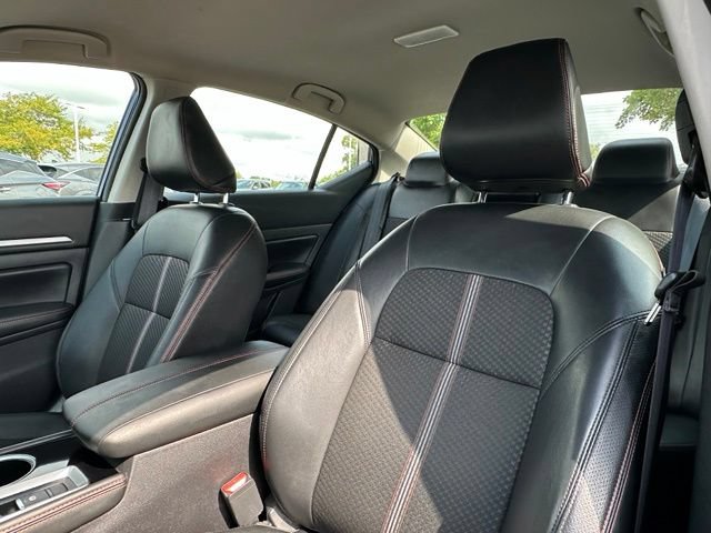 Used 2024 Nissan Altima 2.5 SR AWD/4WD image 22