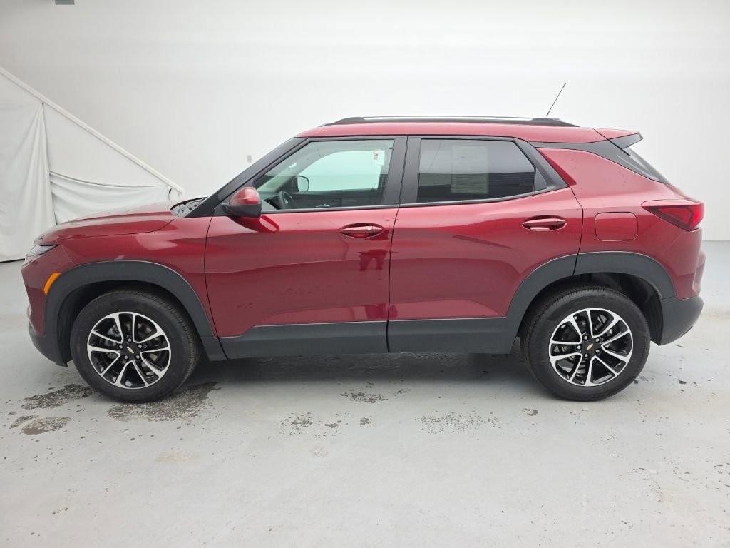 Certified 2024 Chevrolet TrailBlazer LT w/ Driver Confidence Package FWD image 8