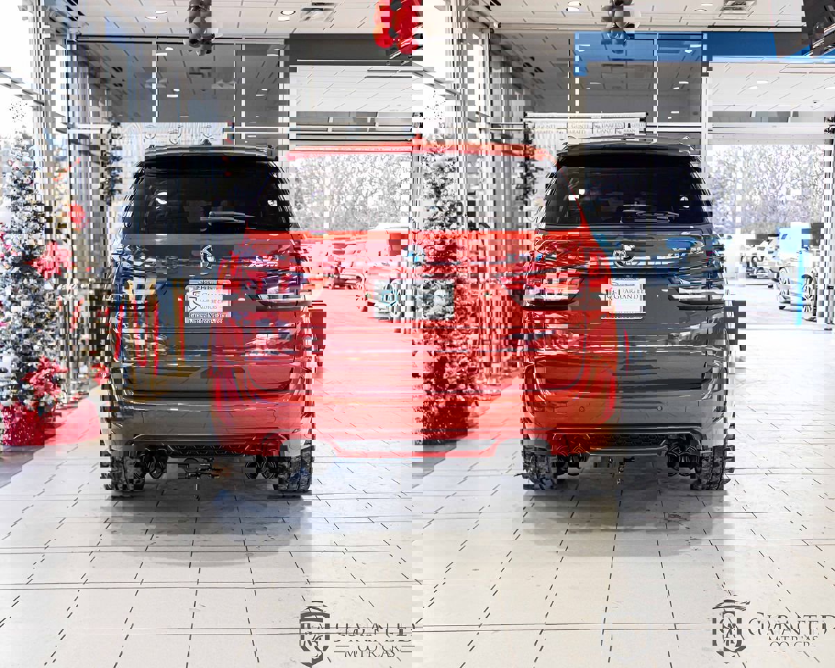 Used 2016 BMW X5 M image 13