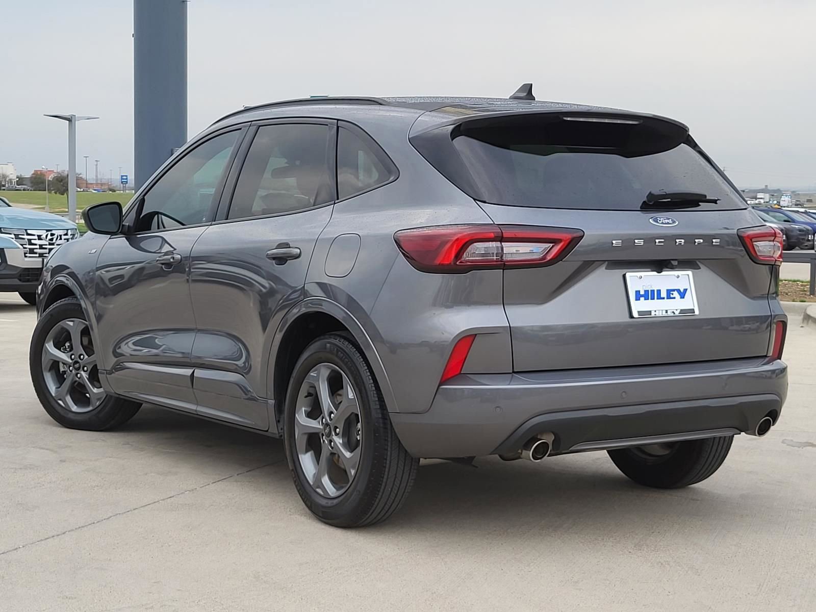 Used 2023 Ford Escape ST-Line w/ Tech Pack #1 image 3