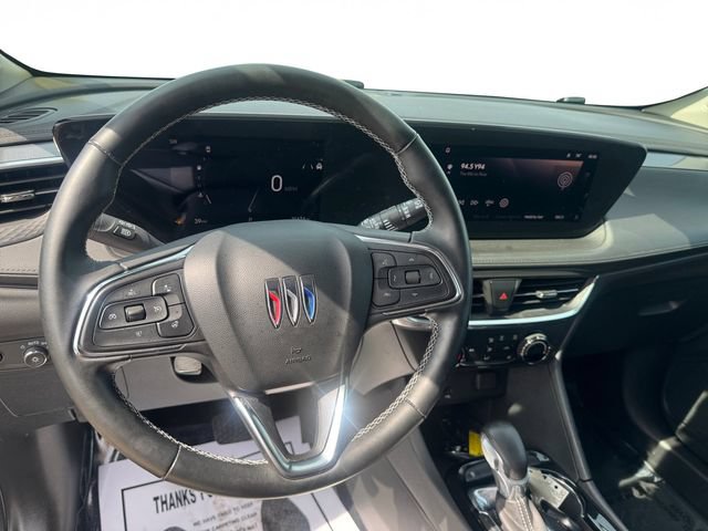 Used 2024 Buick Encore GX Preferred w/ Comfort Package FWD image 12