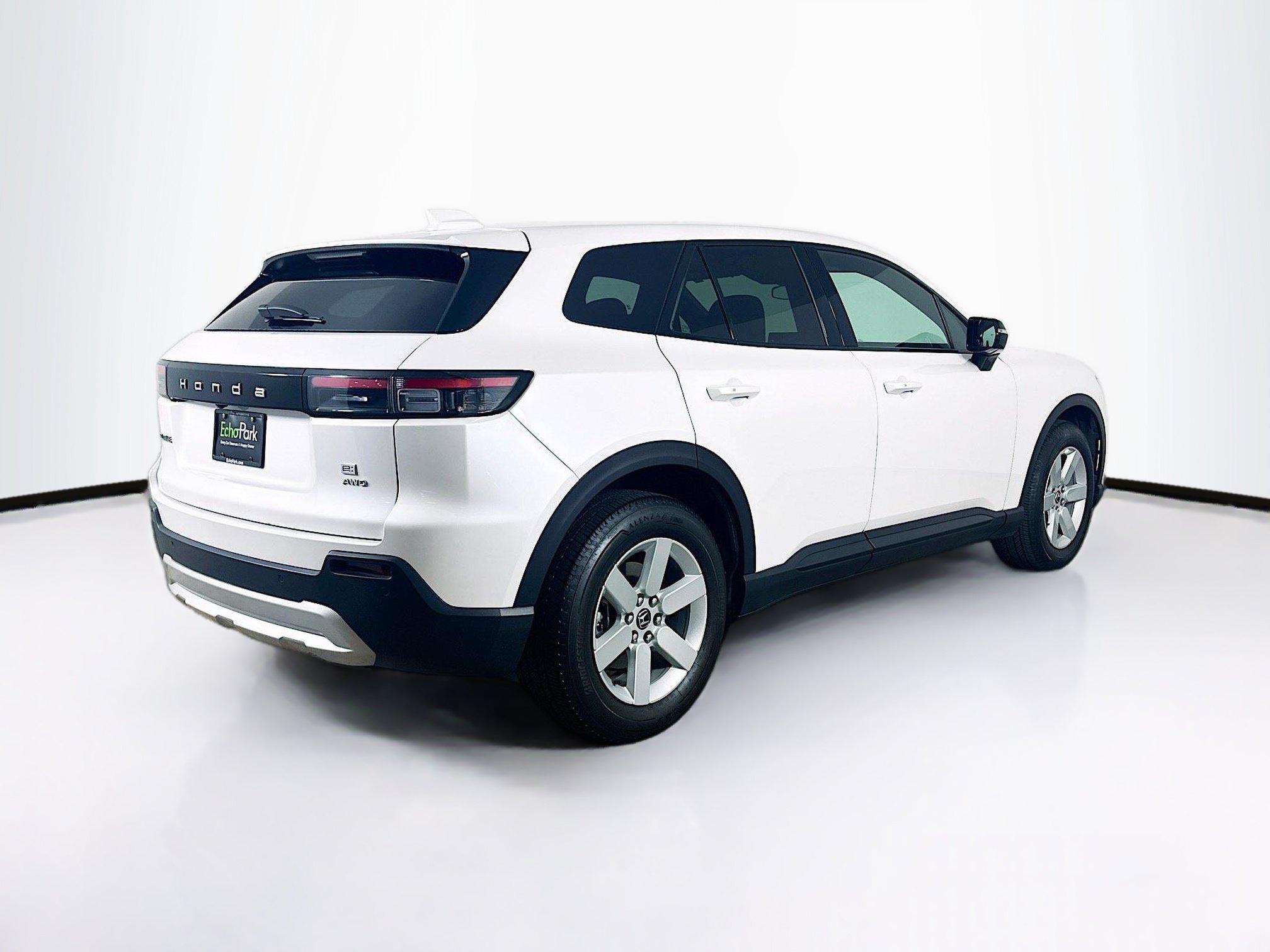 Used 2025 Honda Prologue EX image 9