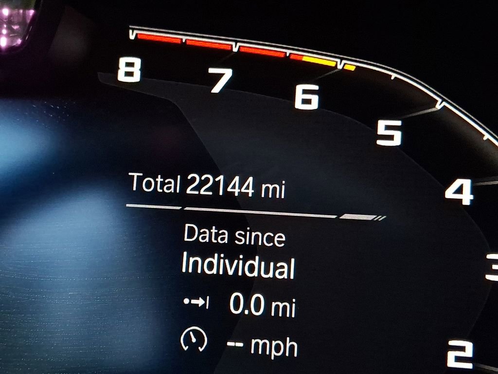 Used 2023 BMW M8 Competition w/ M Carbon Exterior Package AWD/4WD image 16