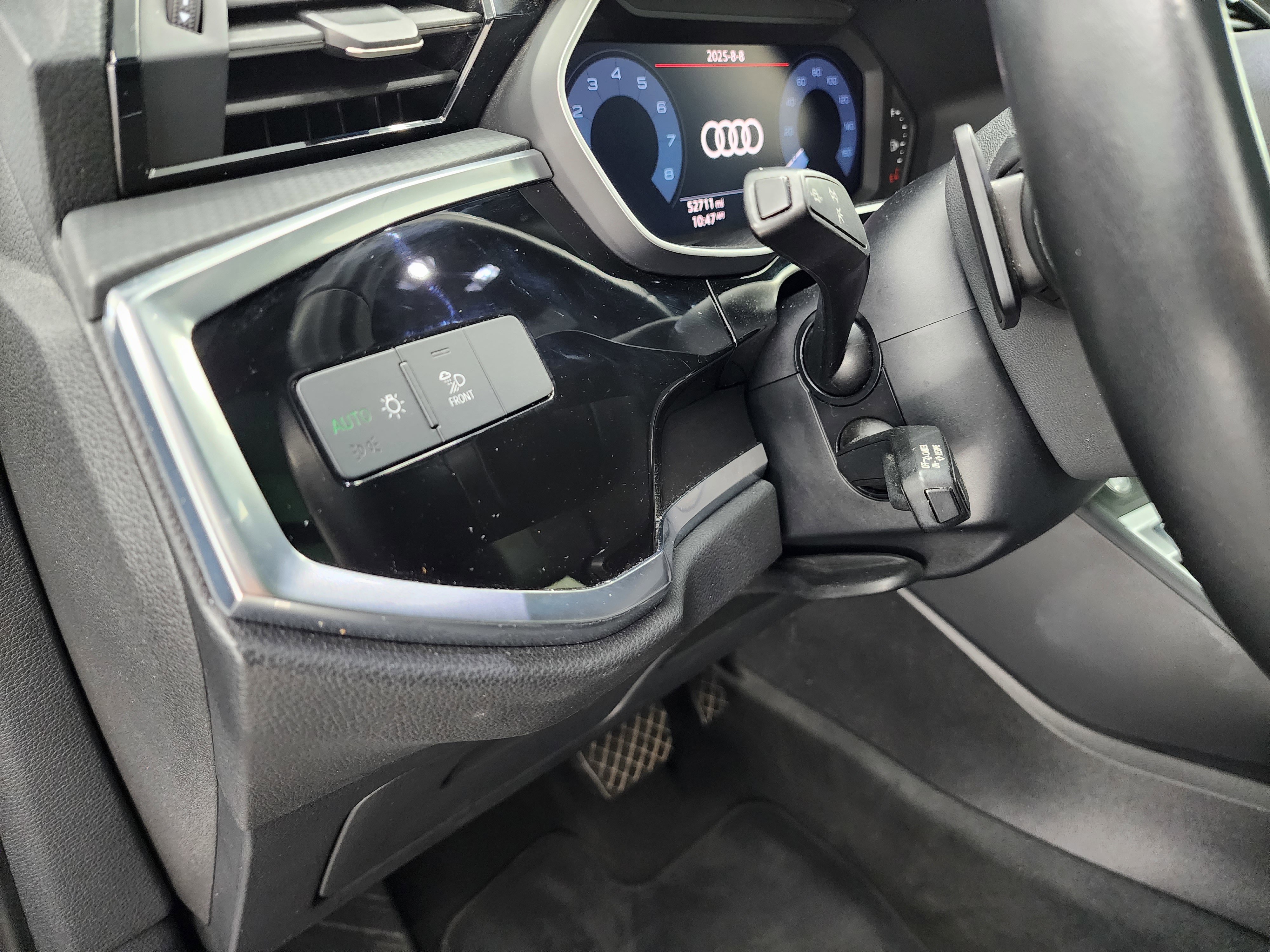 Used 2023 Audi Q3 2.0T Premium image 39