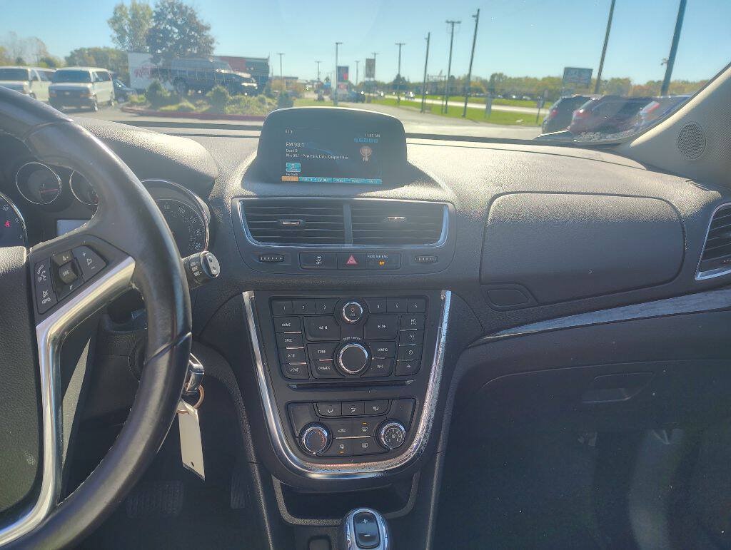 Used 2015 Buick Encore FWD image 18