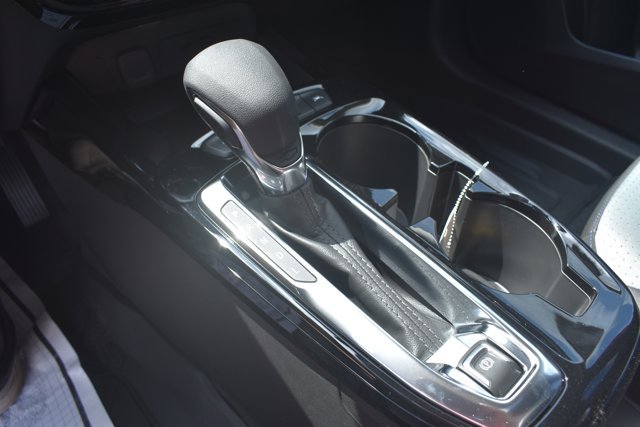 New 2026 Chevrolet Trax LT w/ Sunroof Package FWD image 25