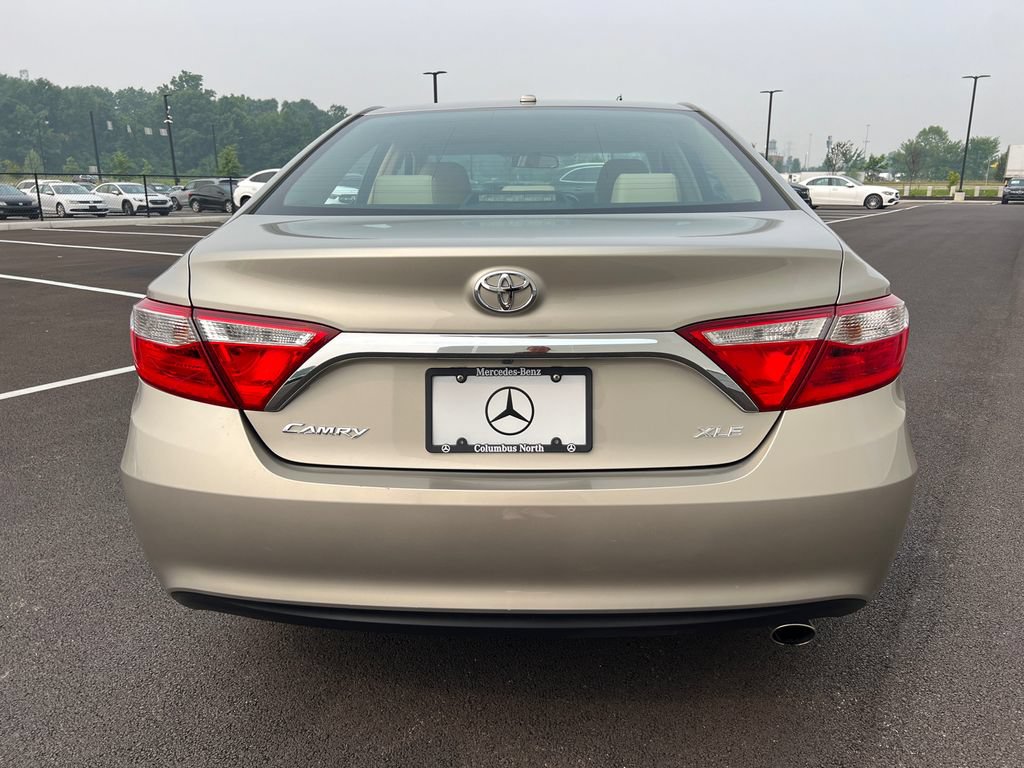 Used 2017 Toyota Camry XLE FWD image 6