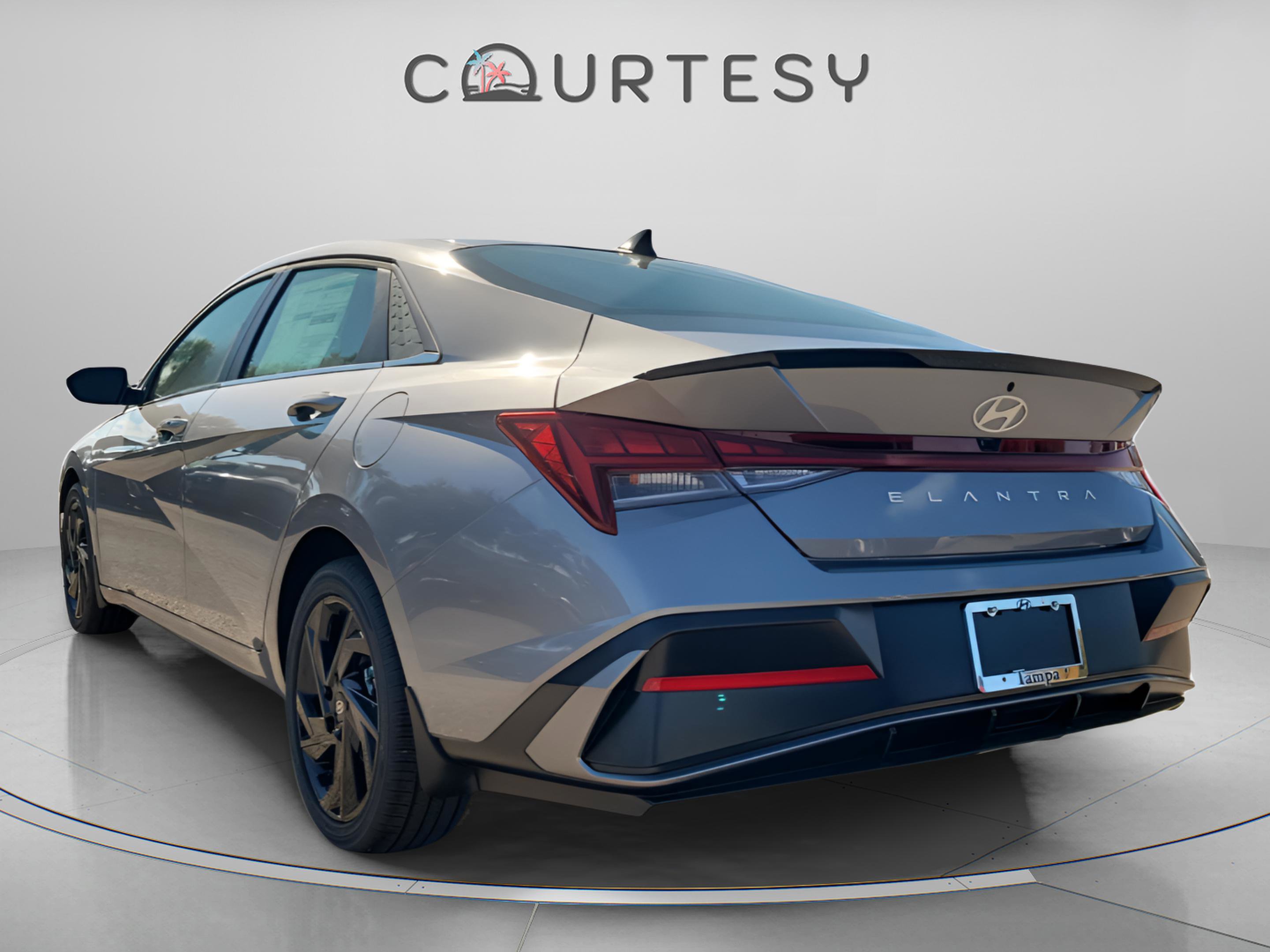 New 2026 Hyundai Elantra SEL Sport image 3