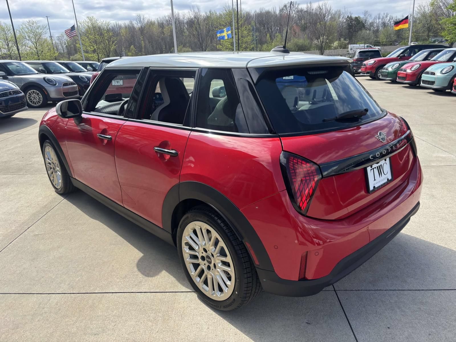 New 2026 MINI Cooper S FWD image 7