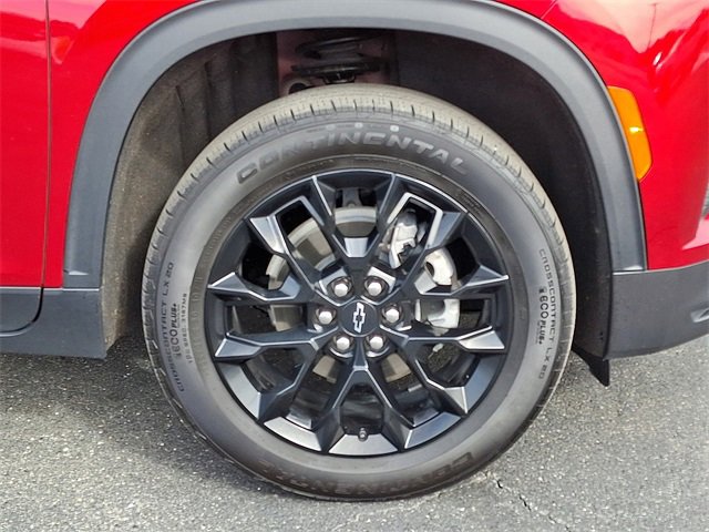 Certified 2024 Chevrolet Traverse LT w/ Midnight/Sport Edition image 8