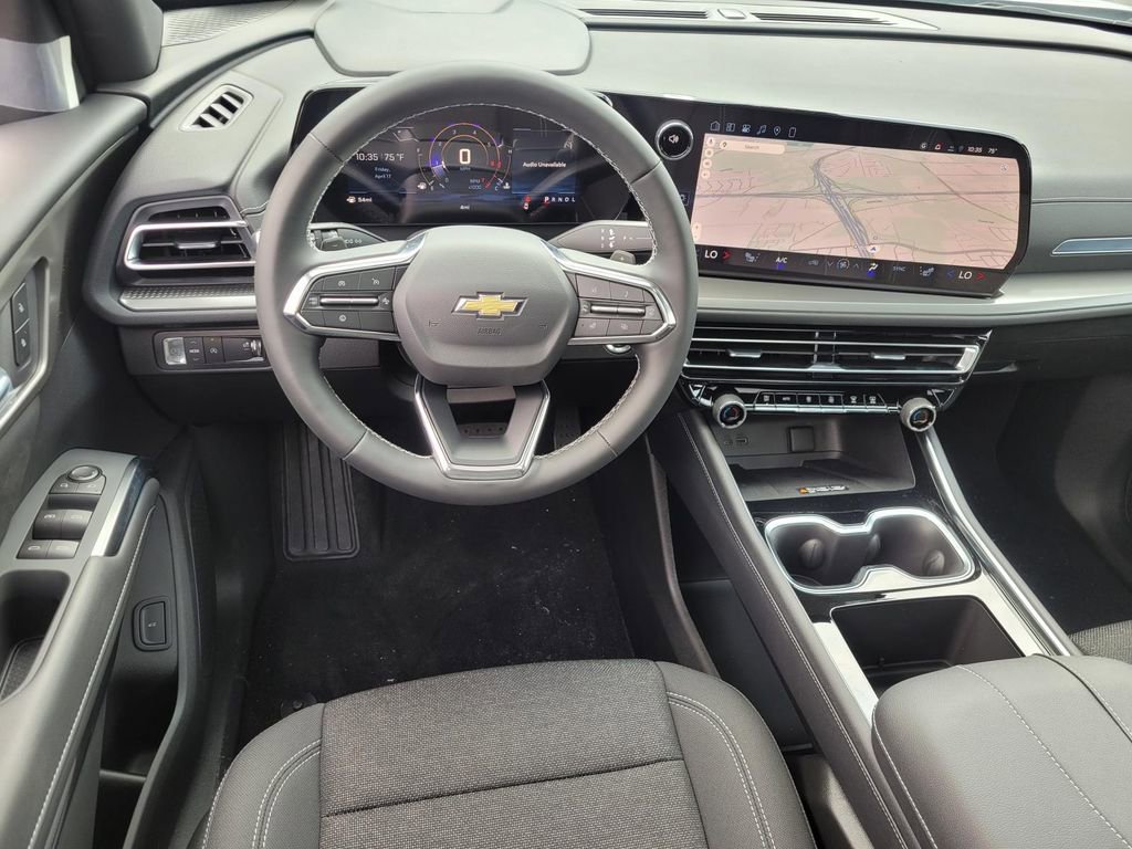 New 2026 Chevrolet Traverse LT image 9