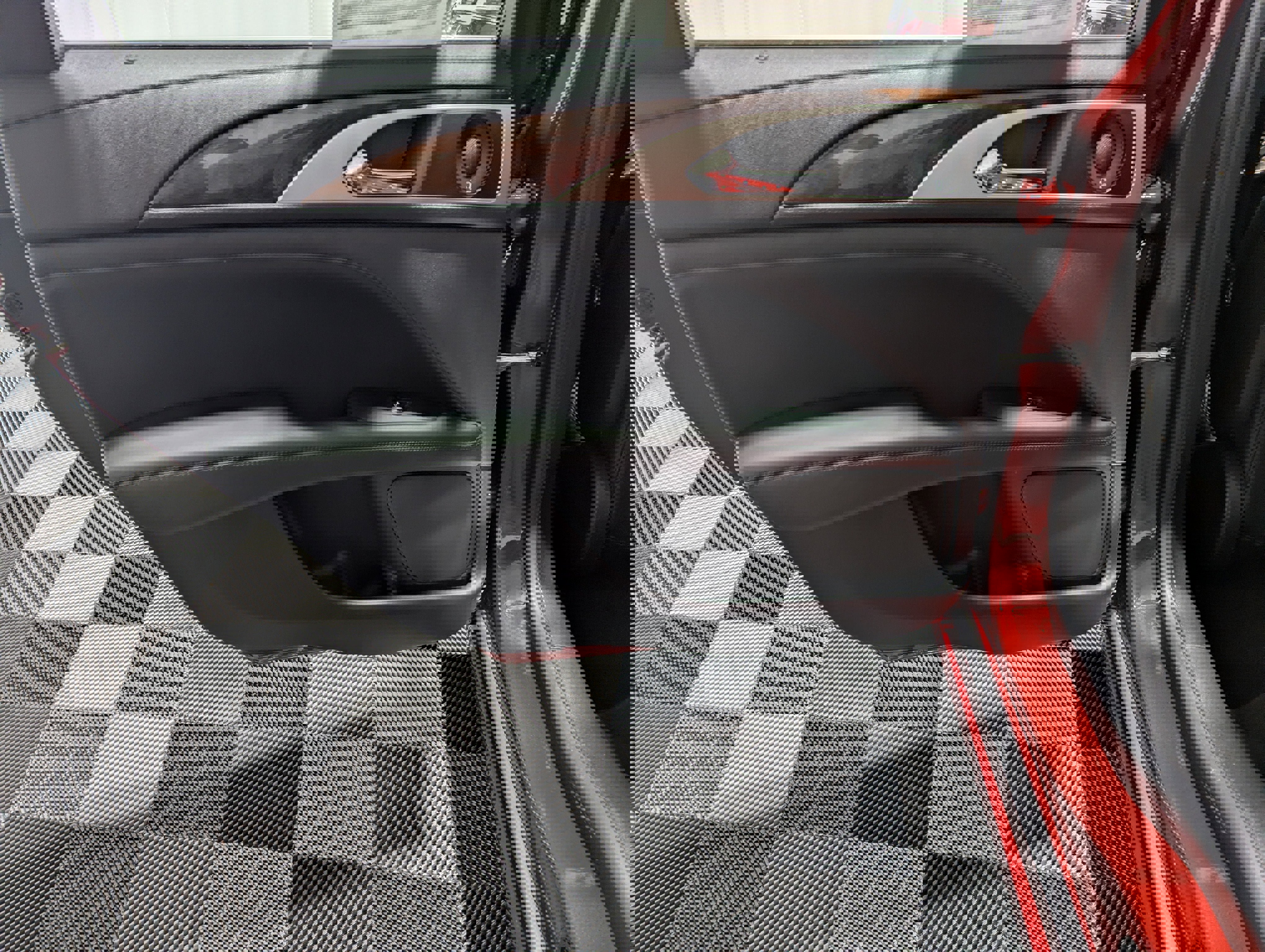 Used 2019 Lincoln MKZ Reserve w/ Reserve Plus Package image 16