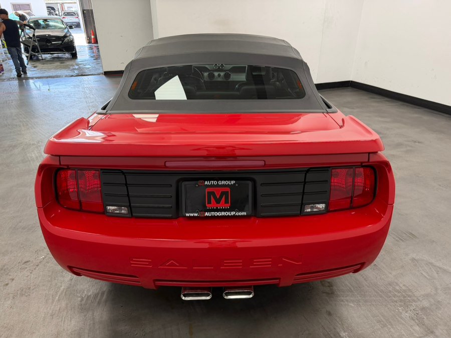 Used 2005 Ford Mustang GT Premium RWD image 10