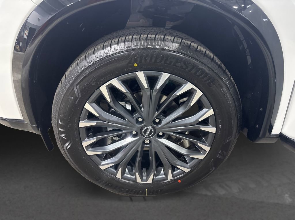 New 2026 Nissan Rogue Platinum image 11