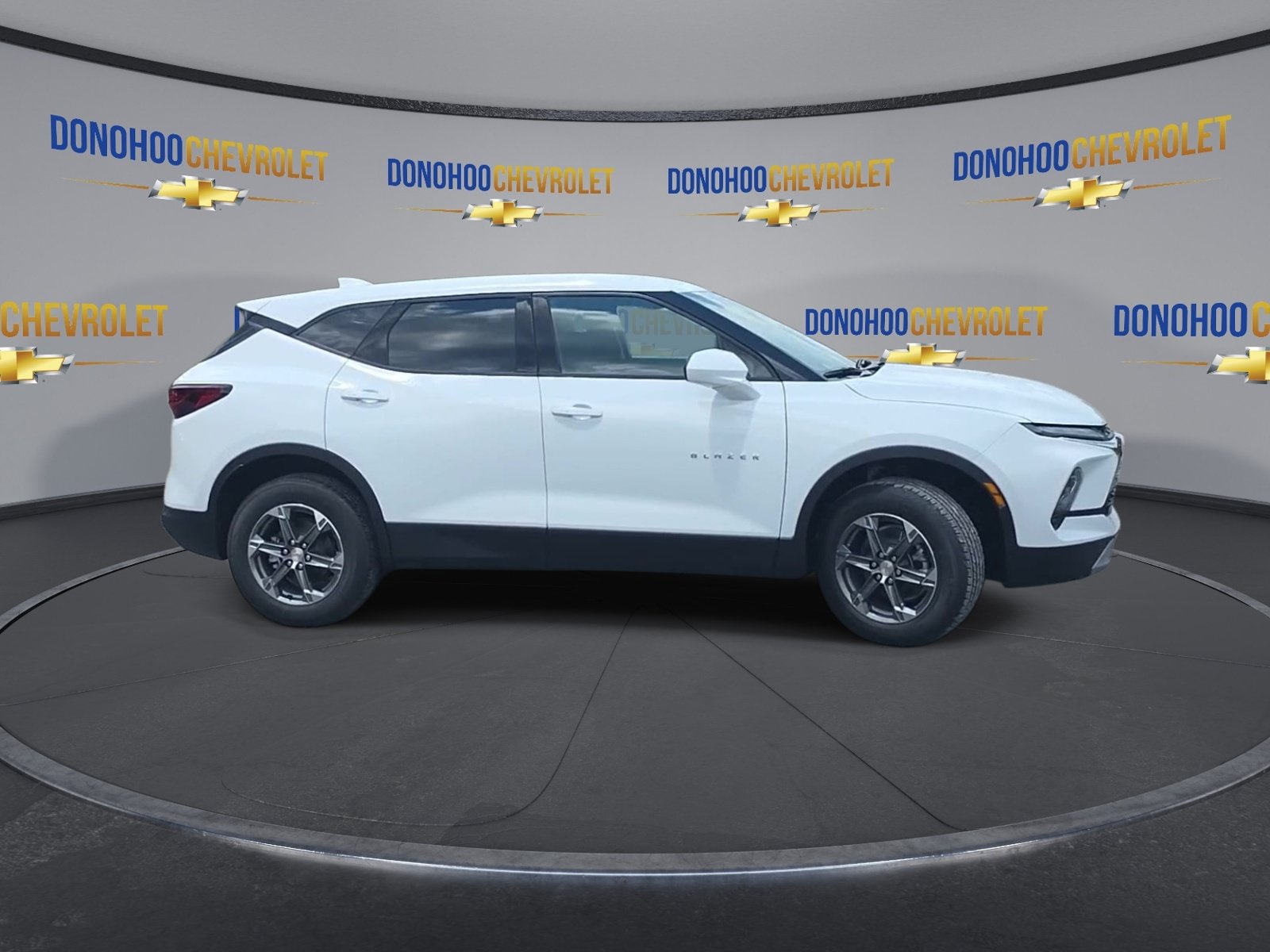 New 2026 Chevrolet Blazer LT FWD image 12
