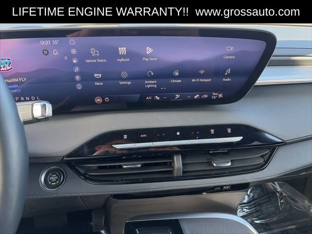 Used 2025 Buick Enclave Preferred AWD/4WD image 25