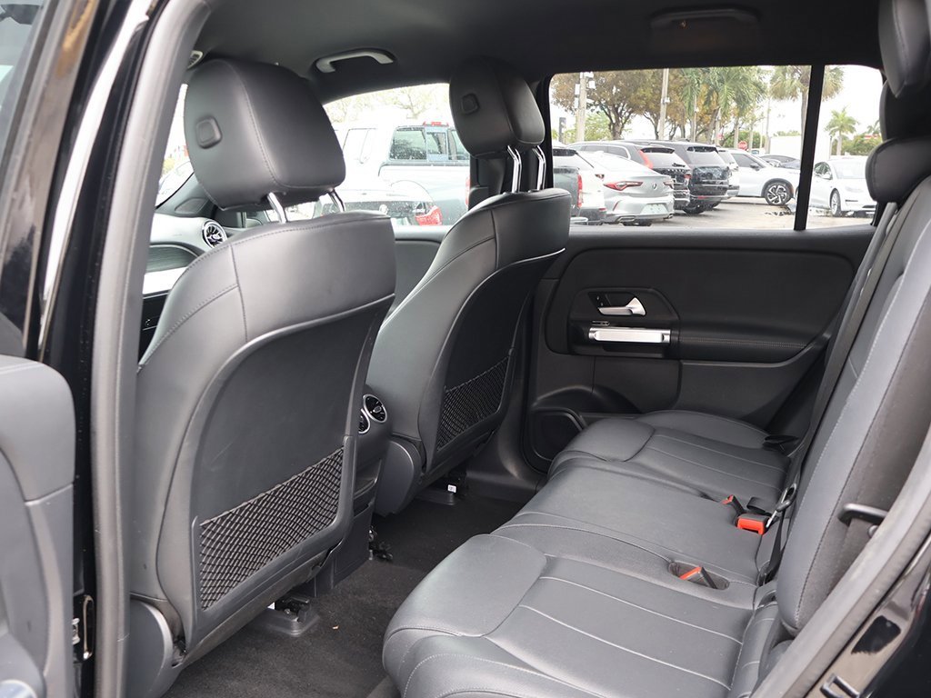 Used 2023 Mercedes-Benz EQB 250+ image 29