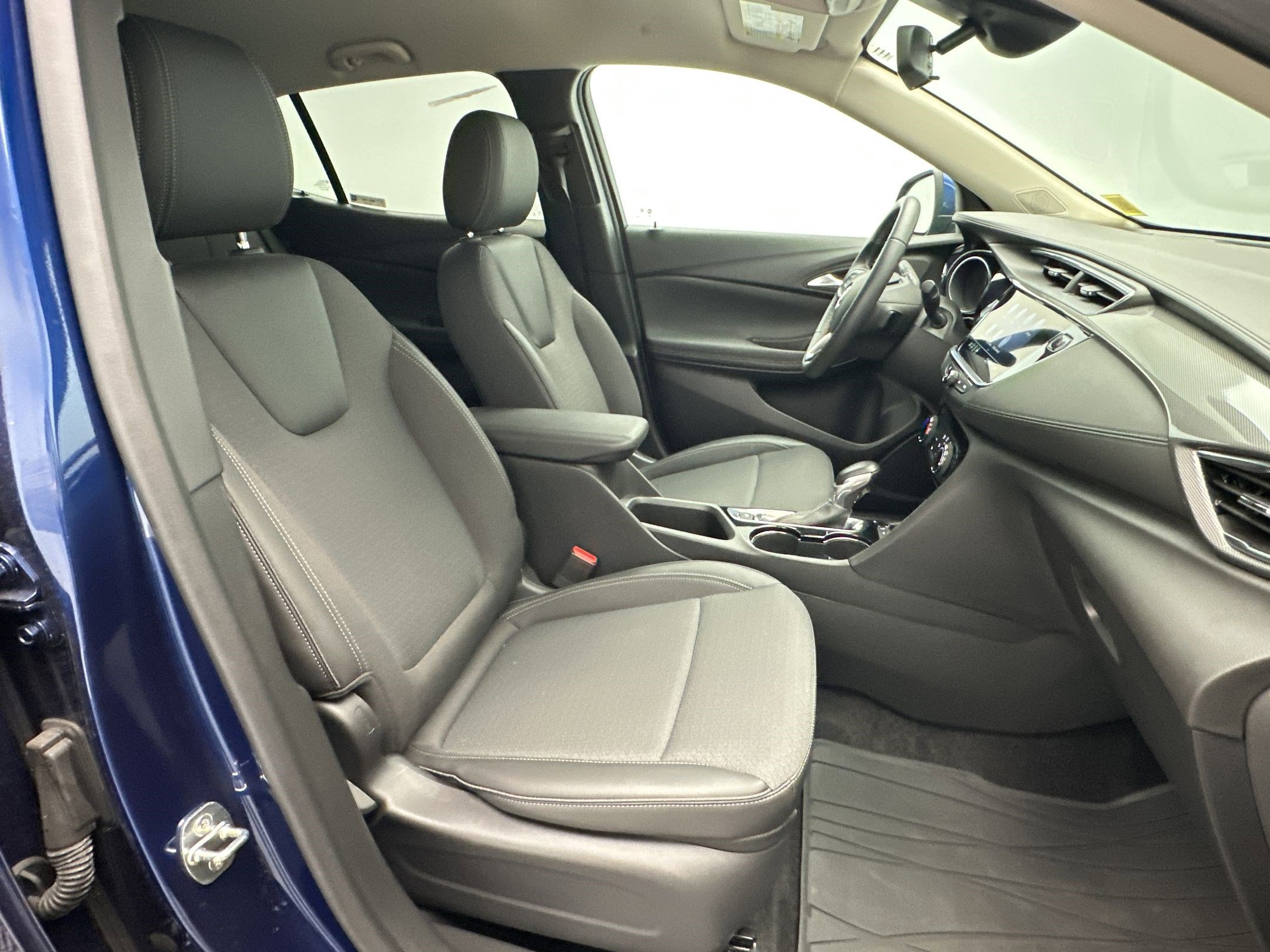 Certified 2023 Buick Encore GX Preferred w/ Cold Weather Comfort Package image 28