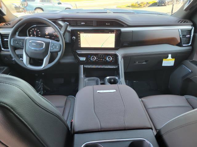 New 2026 GMC Sierra 2500 Denali w/ Denali Reserve Package image 14