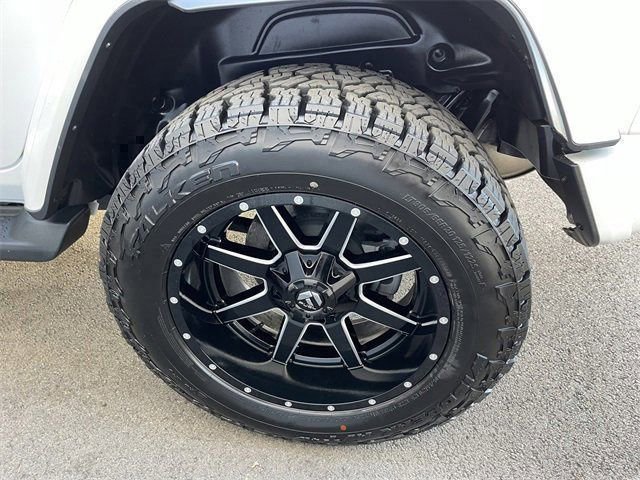 Used 2024 Jeep Wrangler High Altitude image 38