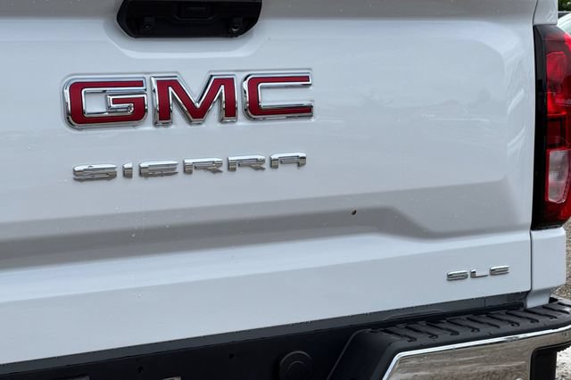 New 2026 GMC Sierra 1500 SLE w/ Preferred Package AWD/4WD image 32