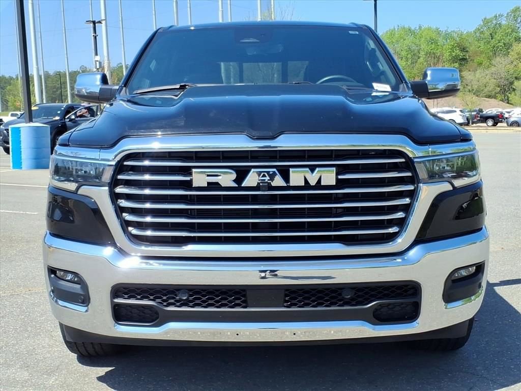 Used 2025 RAM 1500 Laramie image 32