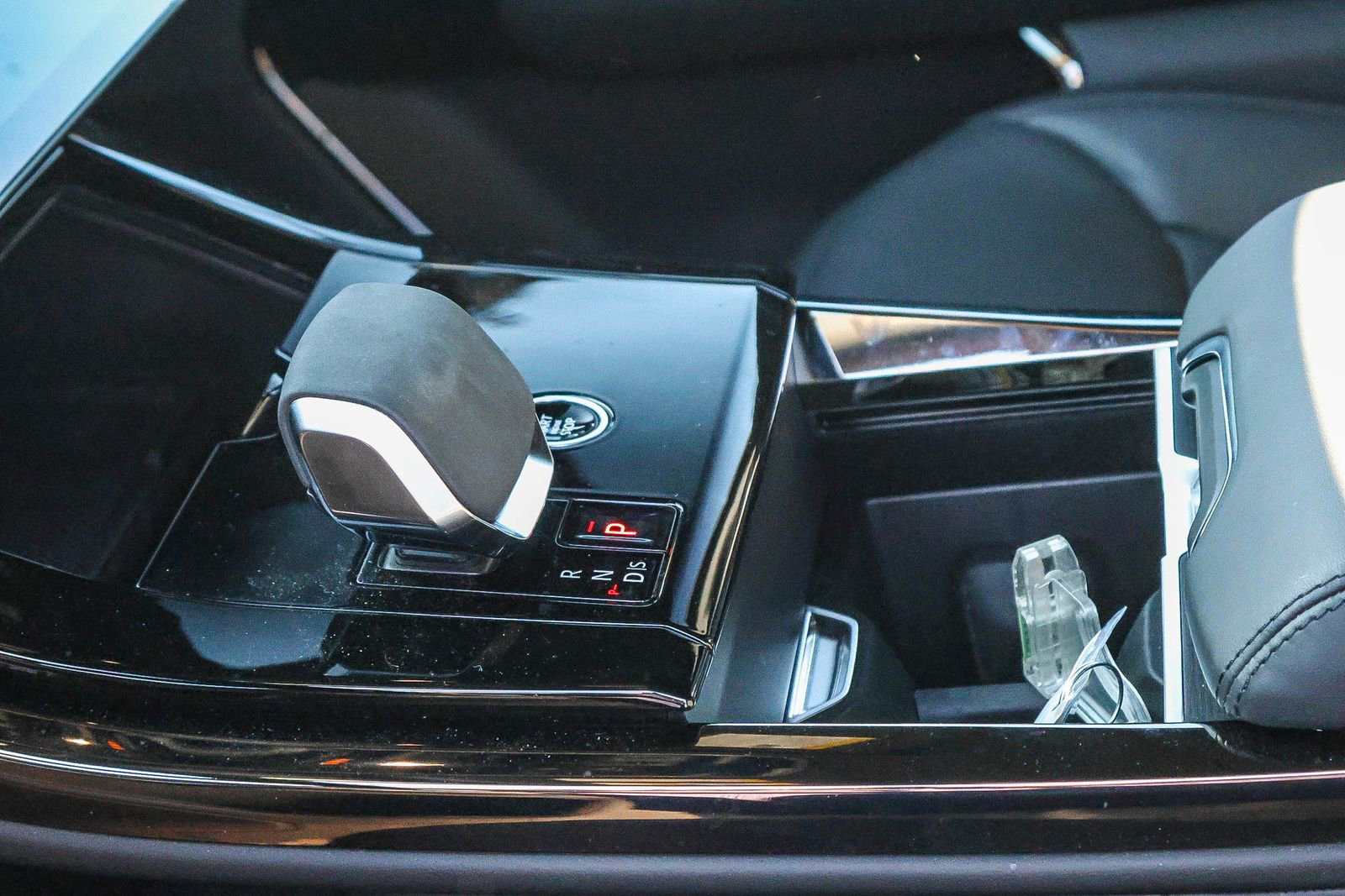 Used 2024 Land Rover Range Rover Sport Dynamic SE image 24