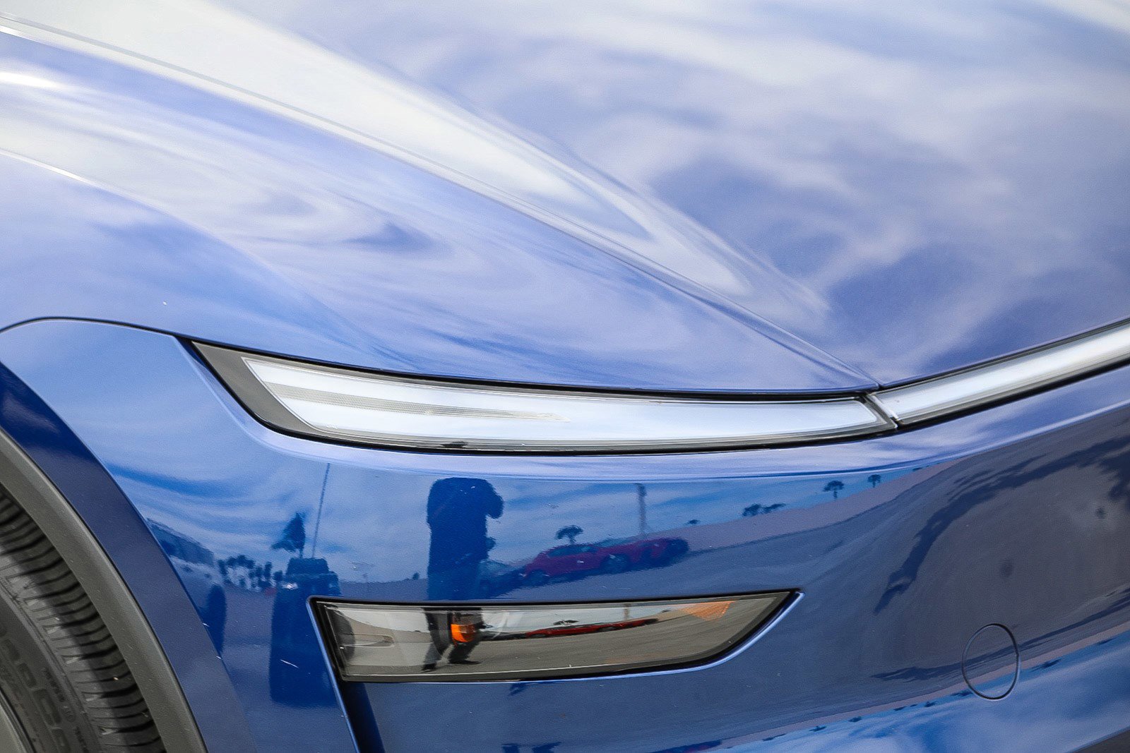 Used 2026 Tesla Model Y Long Range image 8