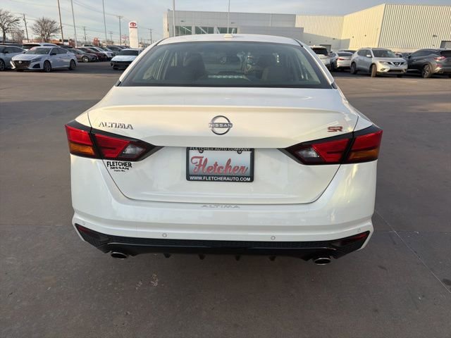 New 2025 Nissan Altima 2.5 SR w/ SR Premium Package image 6