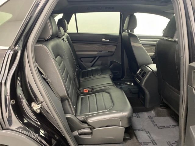 Used 2021 Volkswagen Atlas Cross Sport SEL image 33