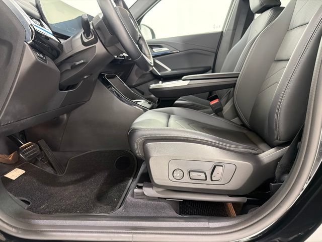 Used 2026 BMW X1 xDrive28i w/ Convenience Package AWD/4WD image 14