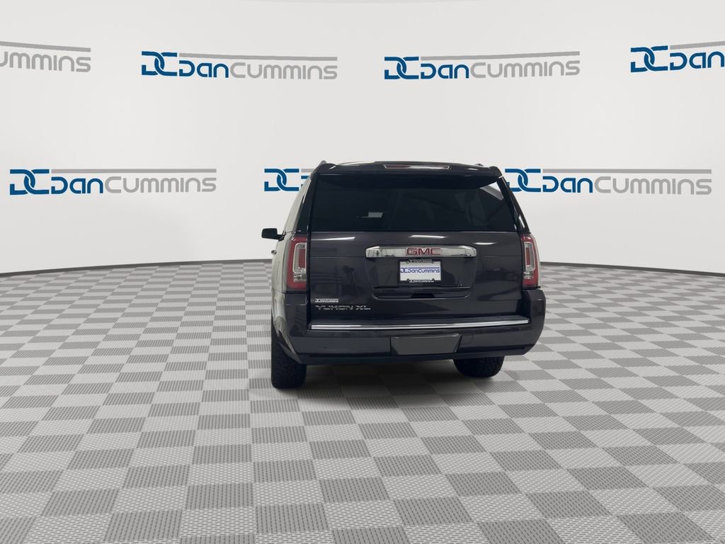 Used 2015 GMC Yukon XL Denali w/ Touring Package AWD/4WD image 7
