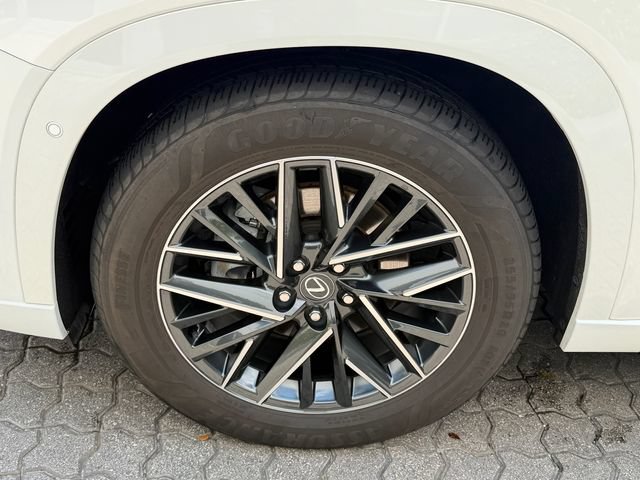 Used 2024 Lexus TX 350 FWD w/ Technology Package image 11
