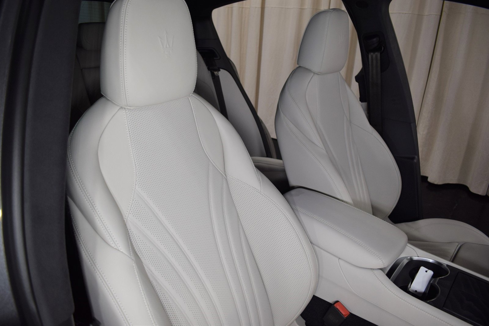 New 2024 Maserati Grecale GT image 26