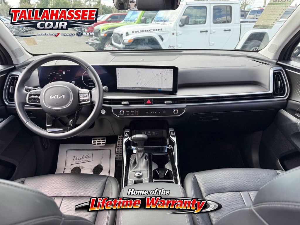 Used 2025 Kia Sorento SX FWD image 34