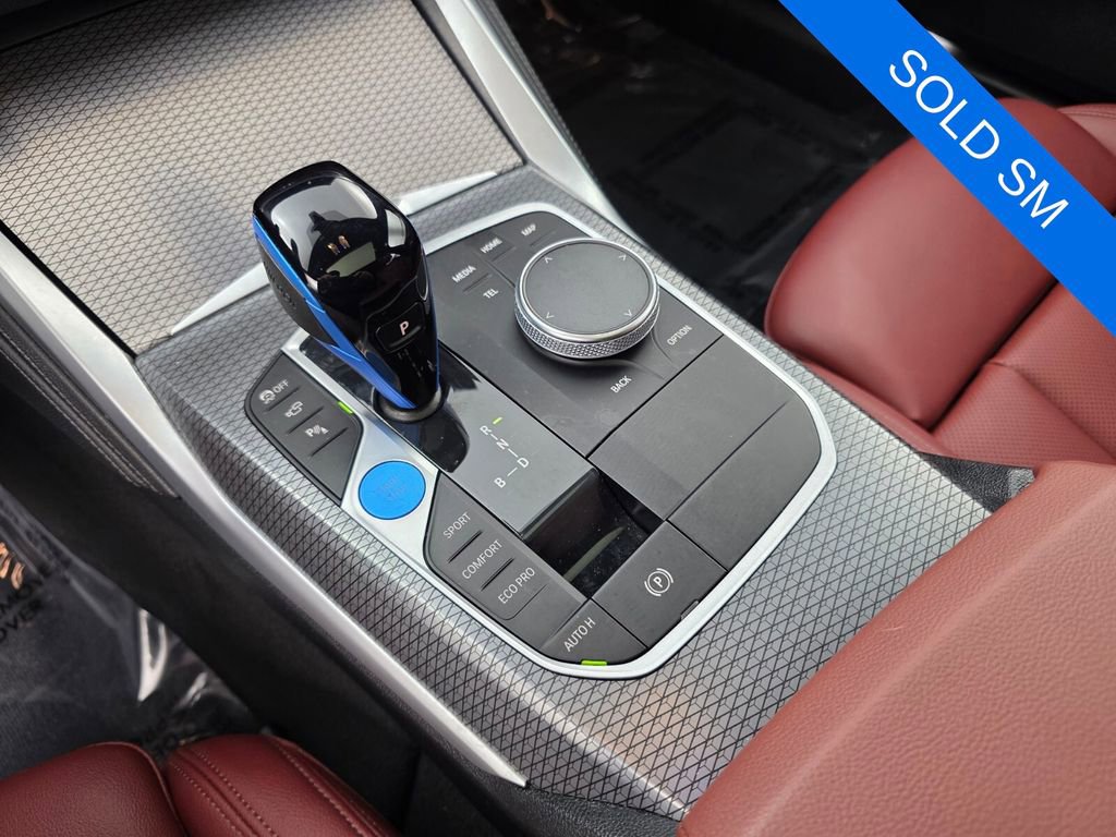 Used 2022 BMW i4 eDrive40 w/ M Sport Package RWD image 24