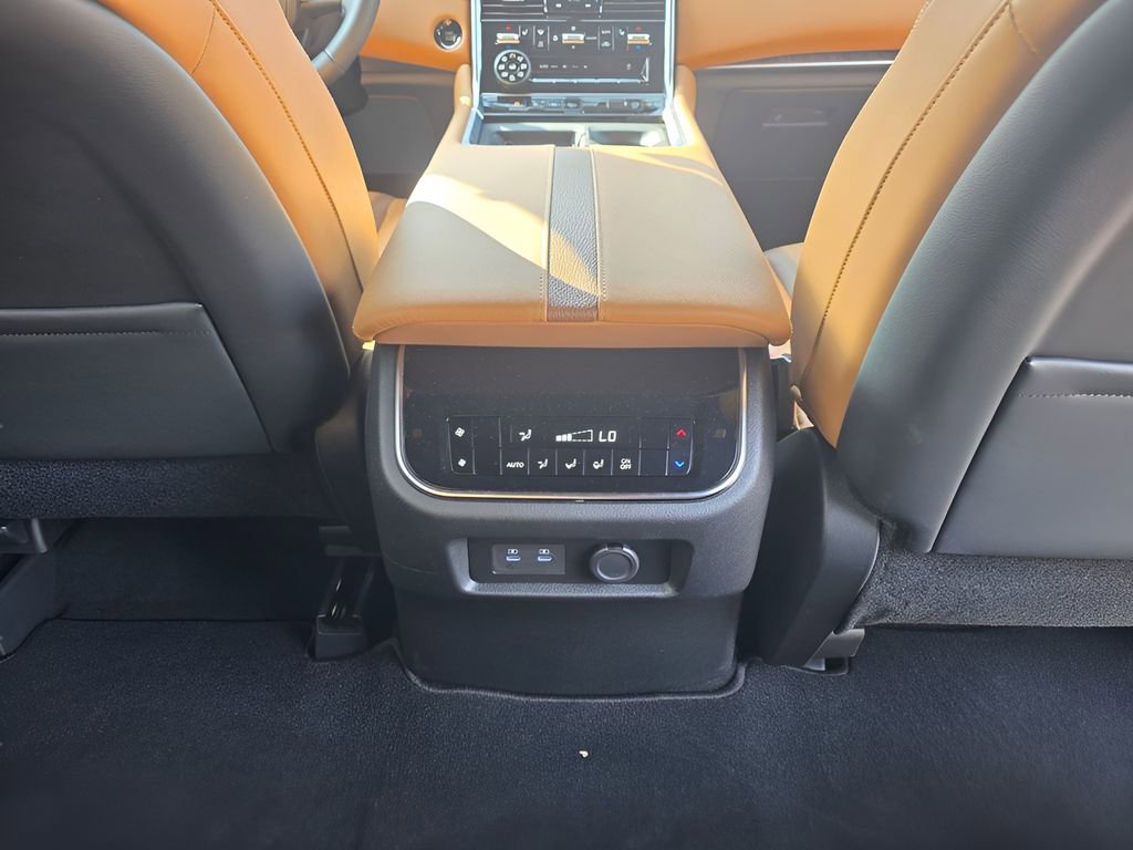 Used 2025 Nissan Armada SL w/ Captain's Chari Seat Package image 14