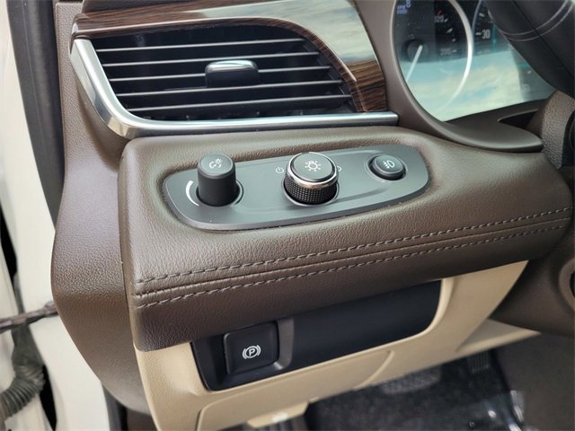 Used 2017 Buick LaCrosse Essence w/ Sights and Sounds Package image 23