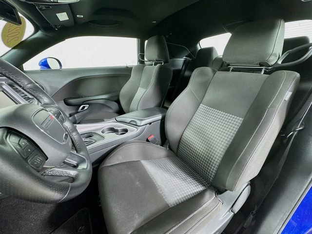 Used 2022 Dodge Challenger GT w/ Blacktop Package image 11