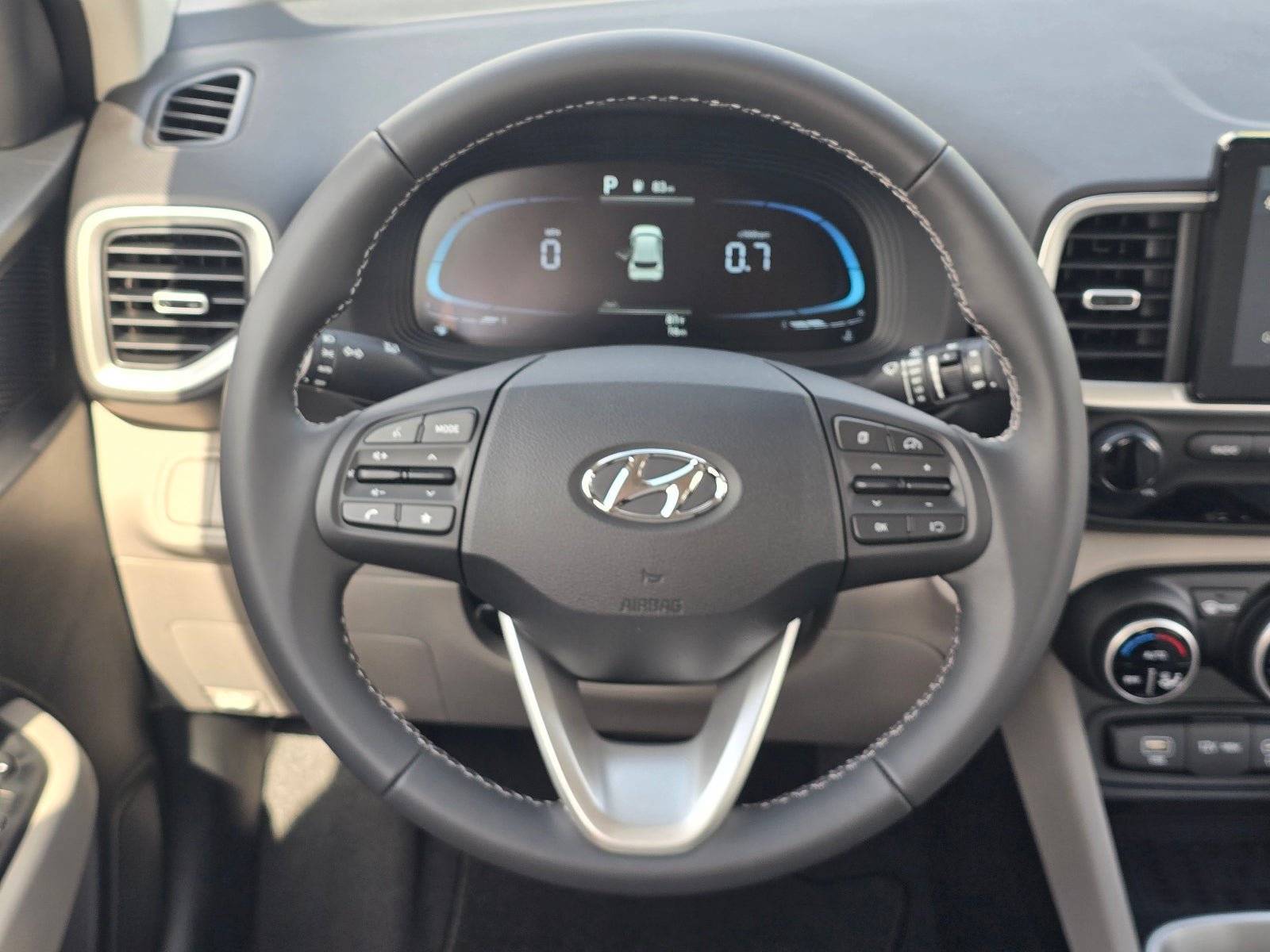 New 2026 Hyundai Venue SEL FWD image 13