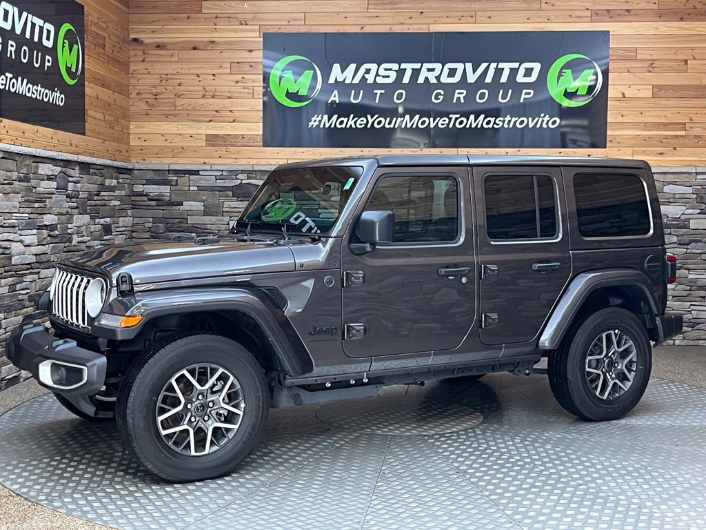 Used 2026 Jeep Wrangler Unlimited Sahara AWD/4WD image 10