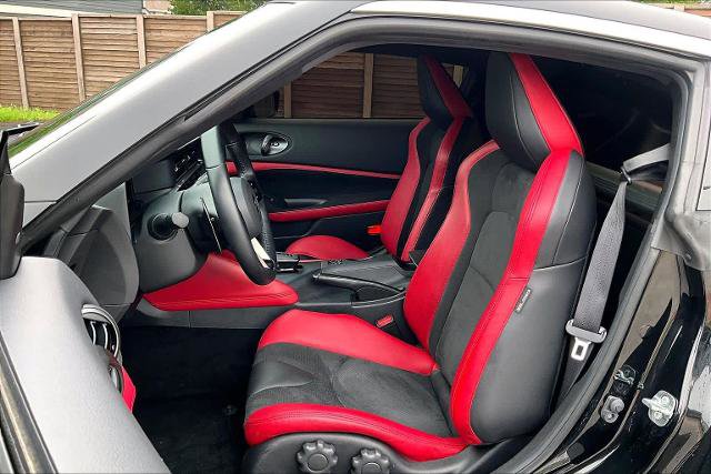 Certified 2024 Nissan Z Performance w/ Floor Mat Package image 8