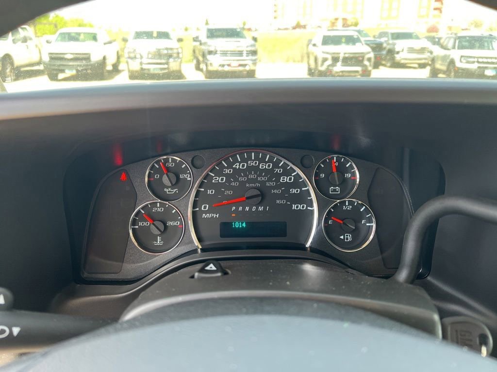 New 2025 Chevrolet Express 4500 w/ Power Convenience Package RWD image 5