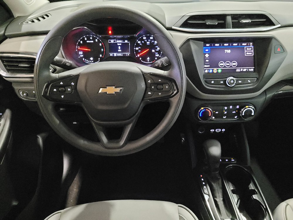 Used 2022 Chevrolet TrailBlazer LT AWD/4WD image 22