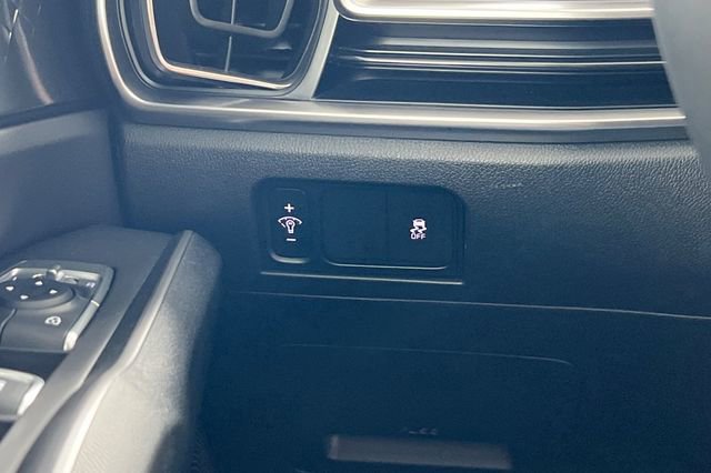 New 2026 Kia Sorento S w/ S Panoramic Sunroof Package image 32